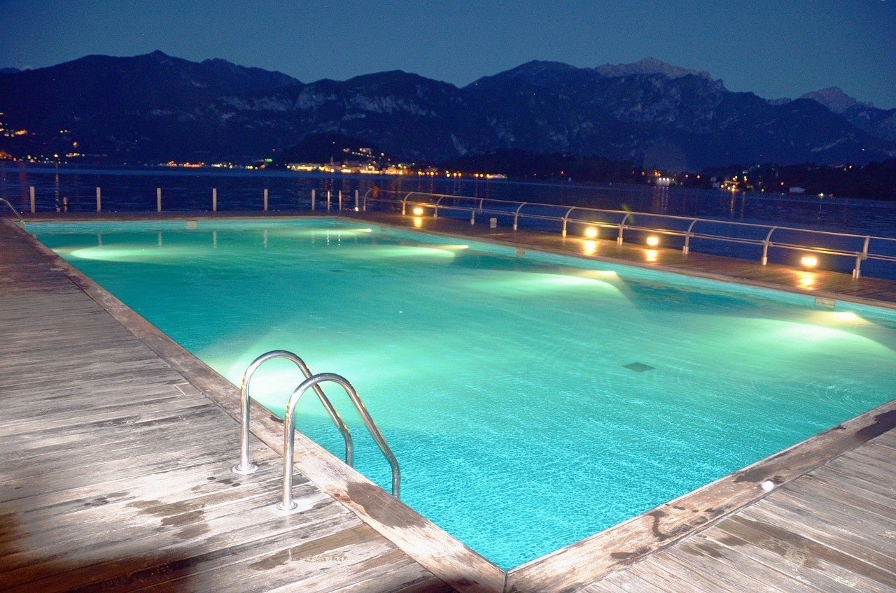 8 Expert Installation Tips For Inground Pool Lights