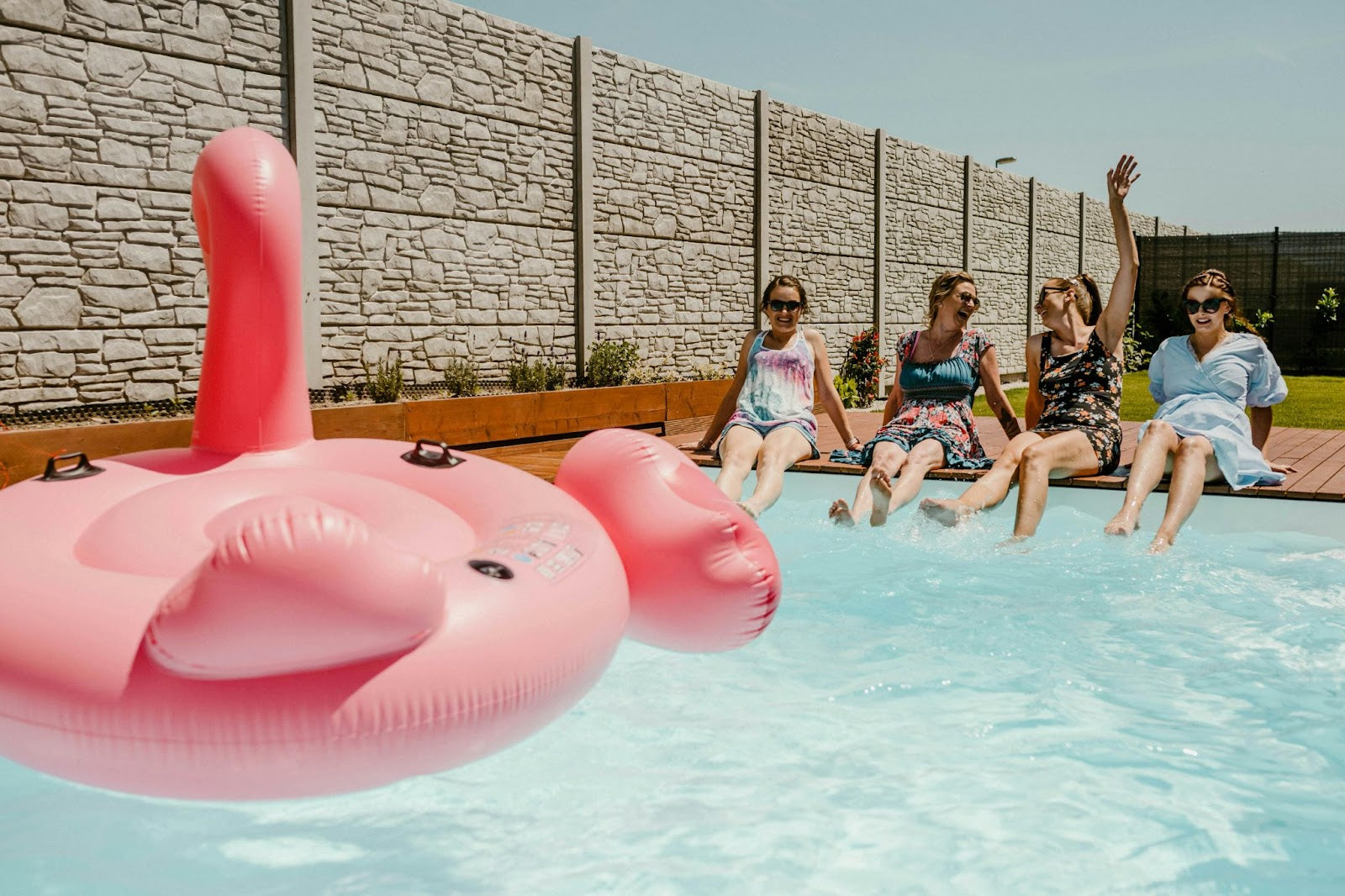 4 Tips to Make Your Pool's Natural Gas Heater More Efficient