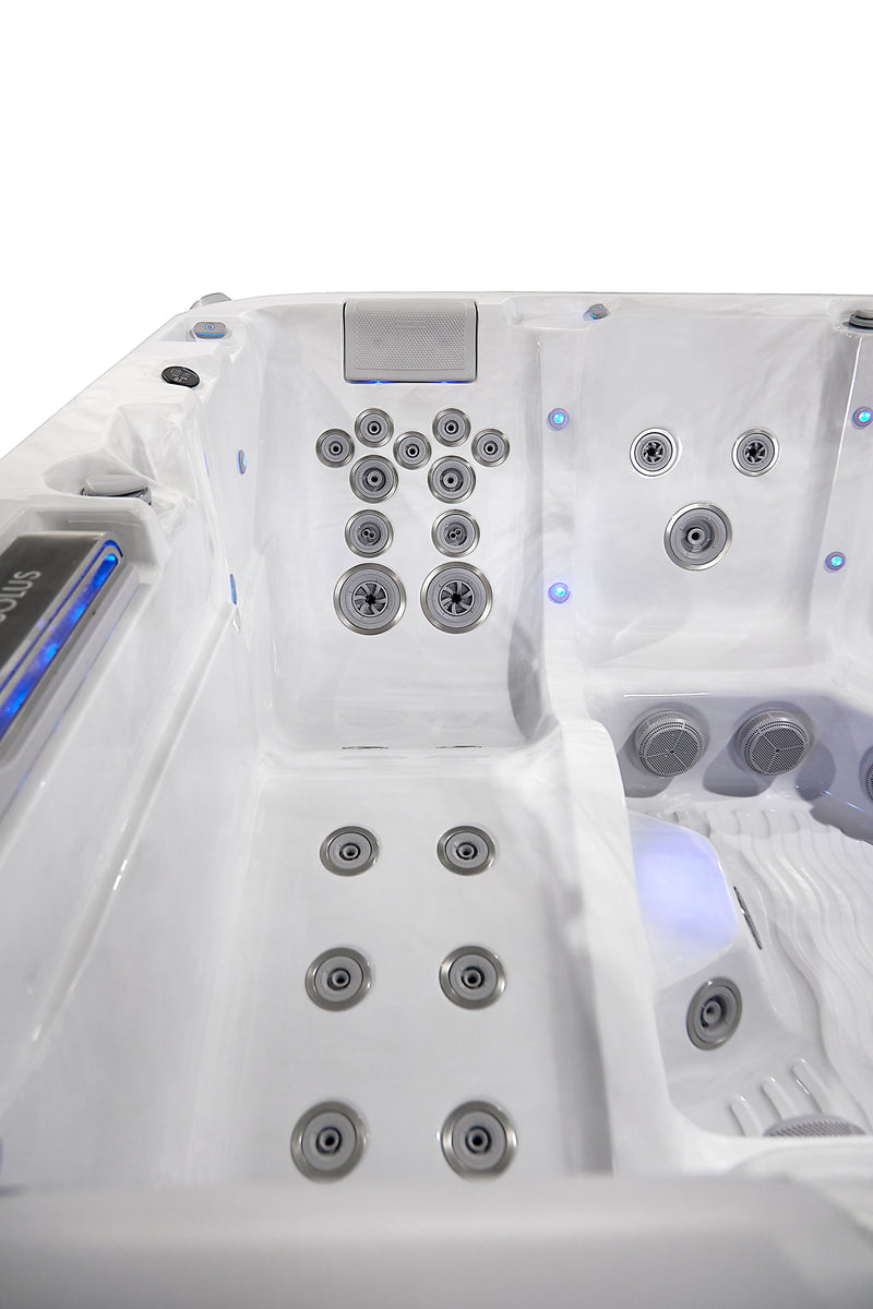 AquaSolus Series 3 - Serenity Hot Tub